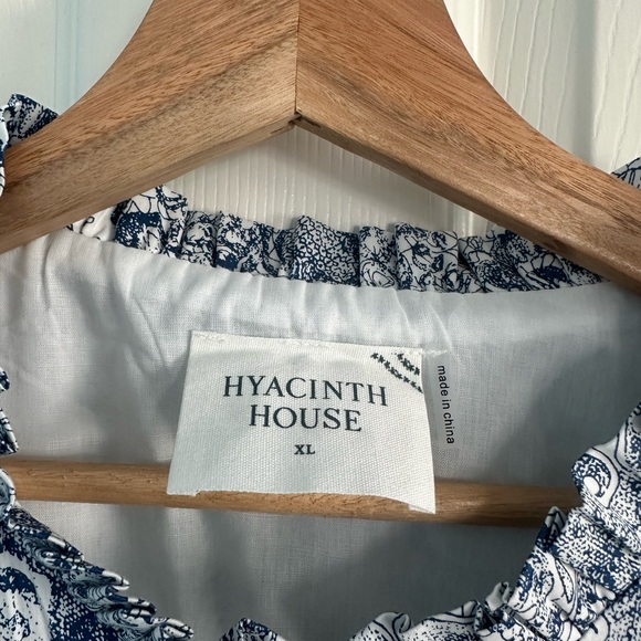 Tuckernuck Blue and White Long Sleeve Dress - Picture 9 of 10